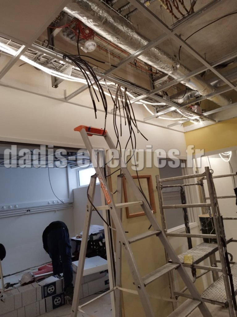 Câblage faux plafond commercial DADIS ENERGIES